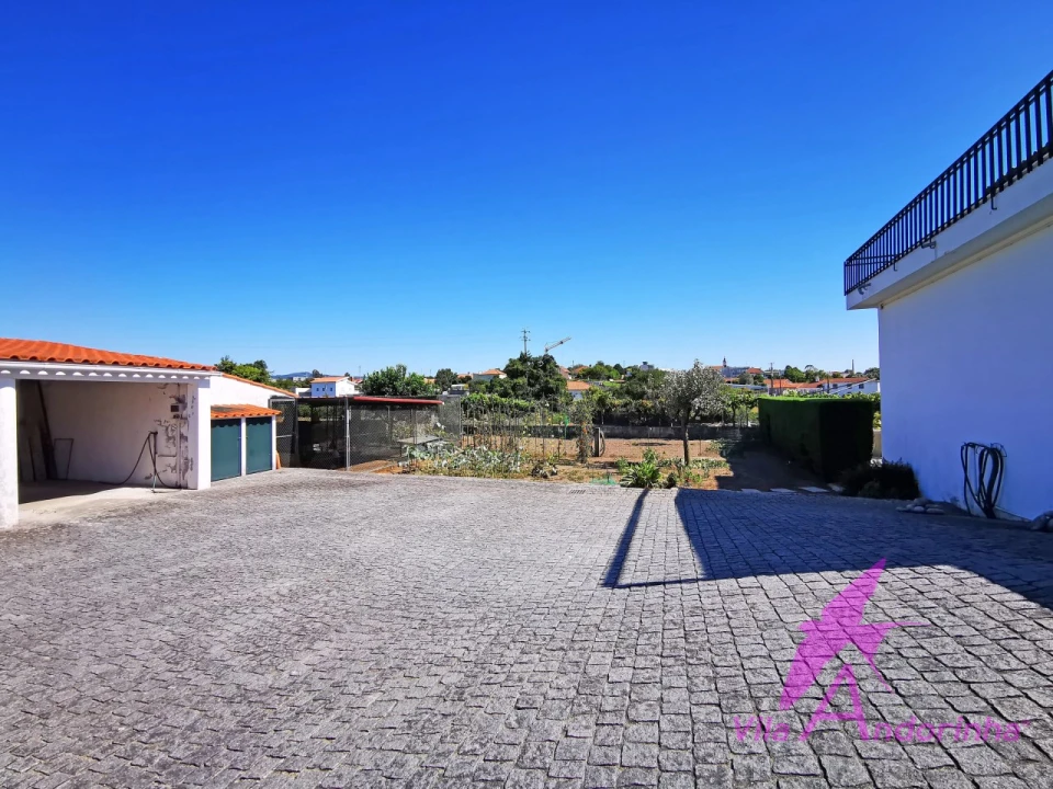 Moradia T4 para Venda em Santa Marta de Portuzelo Foto 38