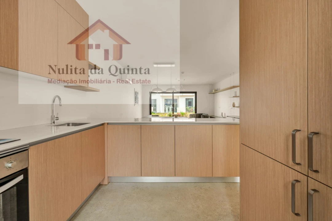 Apartamento T2 para Venda em Lagoa e Carvoeiro Foto 17