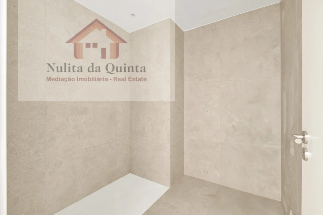 Apartamento T2 para Venda em Lagoa e Carvoeiro Foto 32