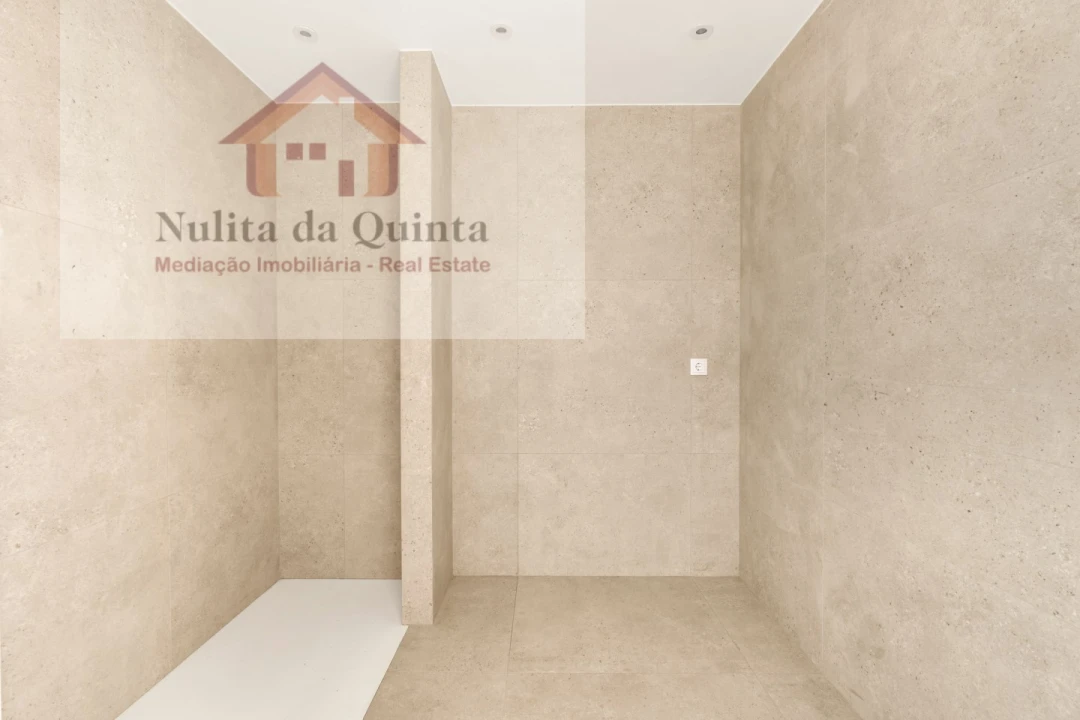 Apartamento T2 para Venda em Lagoa e Carvoeiro Foto 33