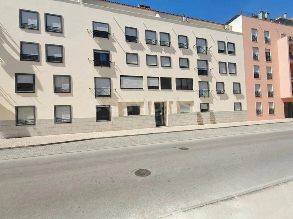 Apartamento T3 para Venda em Quinta do Conde Foto 1