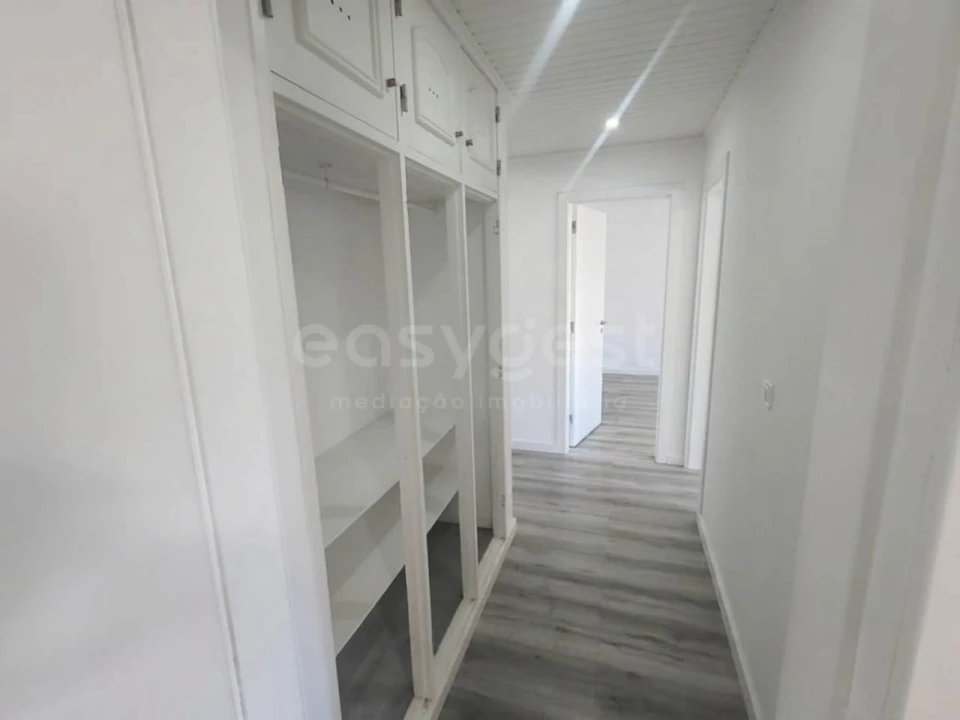 Apartamento T3 para Venda em Quinta do Conde Foto 19