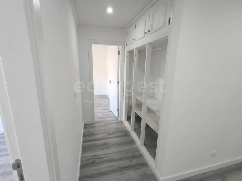 Apartamento T3 para Venda em Quinta do Conde Foto 21