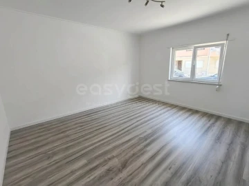 Apartamento T3 para Venda em Quinta do Conde