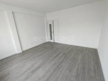Apartamento T3 para Venda em Quinta do Conde