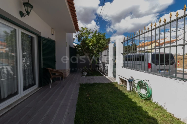 Moradia T4 para Venda em Quinta do Conde Foto 25