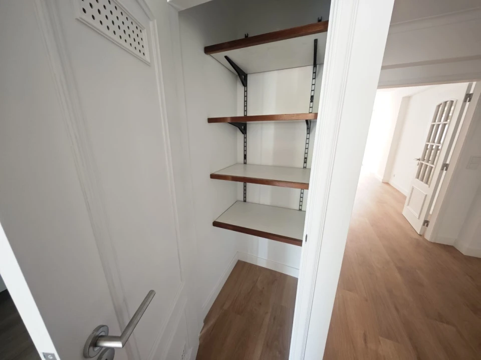 Apartamento T3 para Venda em São Domingos de Benfica Foto 18