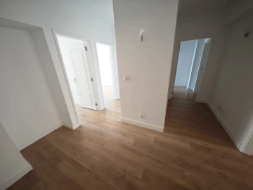 Apartamento T3 para Venda em São Domingos de Benfica
