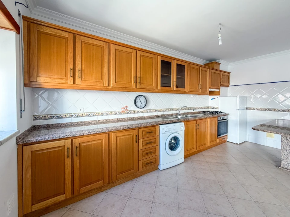 Apartamento T2 para Venda em São João Baptista Foto 7