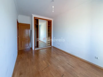 Apartamento T2 para Venda em São João Baptista