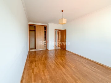Apartamento T2 para Venda em São João Baptista