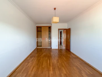 Apartamento T2 para Venda em São João Baptista