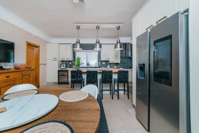 Moradia T4 para Venda em Samora Correia
