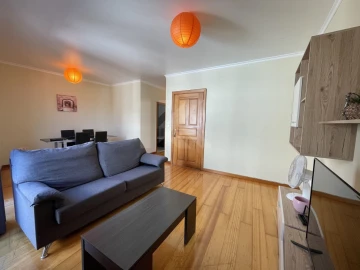 Apartamento T1 para Arrendamento em Funchal (Santa Luzia)