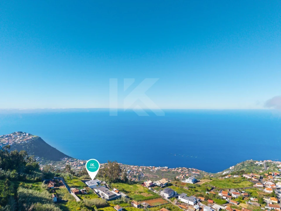 Moradia T3 para Venda em Arco da Calheta Foto 44