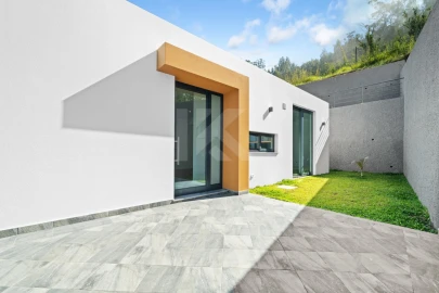 Moradia T3 para Venda em Arco da Calheta