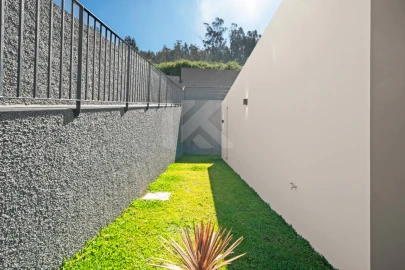 Moradia T3 para Venda em Arco da Calheta