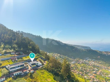 Moradia T3 para Venda em Arco da Calheta