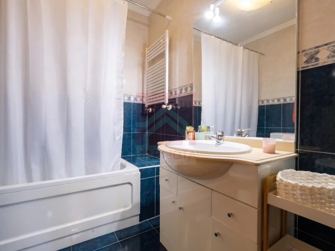 Apartamento T2 para Venda em Rio Tinto Foto 19