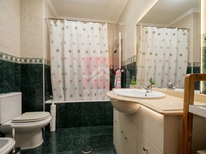 Apartamento T2 para Venda em Rio Tinto Foto 24