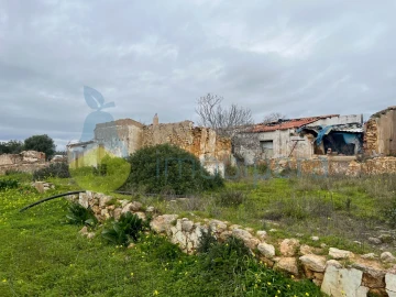 Terreno Misto para Venda em Alcantarilha e Pêra