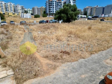 Terreno P/ Prédio para Venda em Faro (Sé e São Pedro)