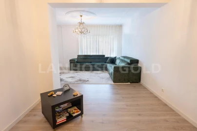 Apartamento T3 para Venda em Povoa de Lanhoso (N. Senhora do Amparo)
