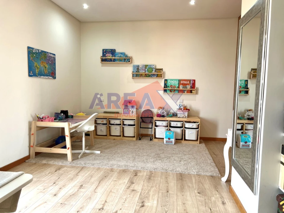 Apartamento T3 para Venda em O. Azeméis, Riba-Ul, Ul, Macinhata Seixa, Madail Foto 10