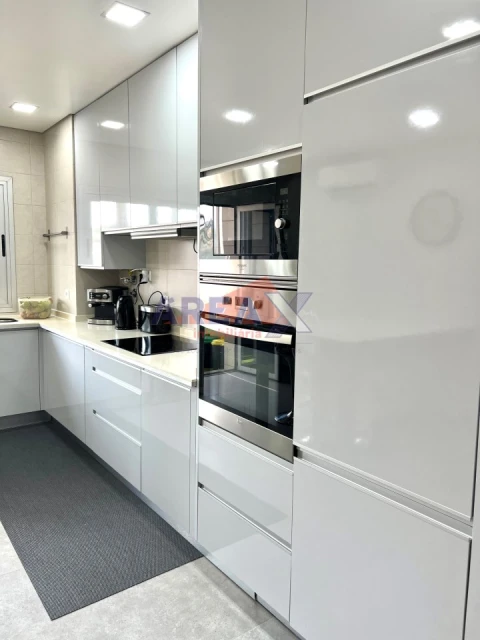 Apartamento T3 para Venda em O. Azeméis, Riba-Ul, Ul, Macinhata Seixa, Madail