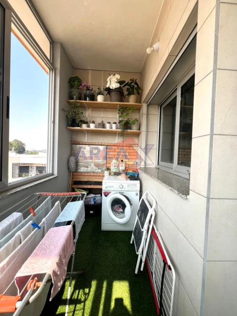 Apartamento T3 para Venda em O. Azeméis, Riba-Ul, Ul, Macinhata Seixa, Madail