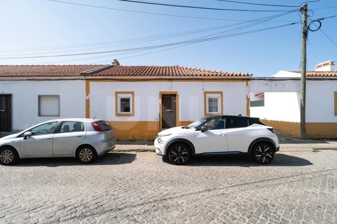 Moradia T3 para Venda em Bacelo e Senhora da Saúde Foto 4