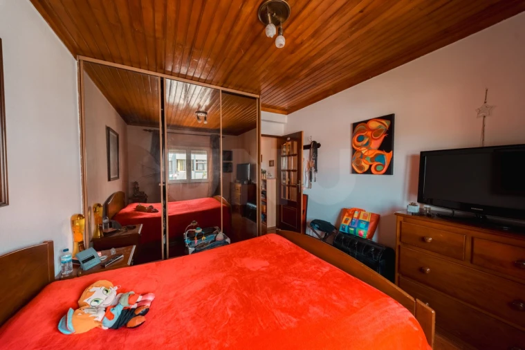 Apartamento T2 para Venda em Massamá e Monte Abraão Foto 18