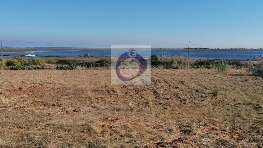 Quinta T4 para Venda em Moncarapacho e Fuseta