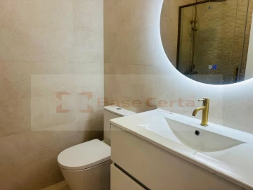 Apartamento T2 para Venda em Venteira