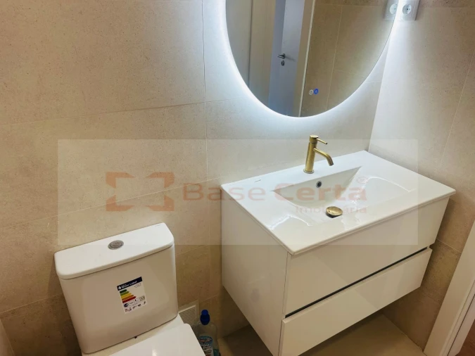Apartamento T2 para Venda em Venteira Foto 2