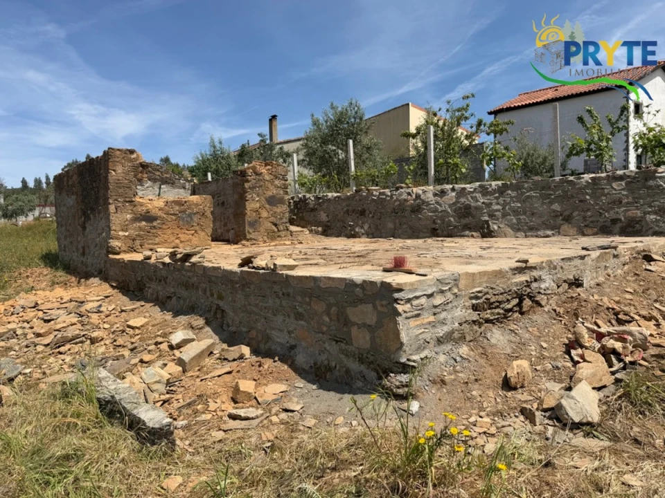 Moradia T3 para Venda em Sertã Foto 32