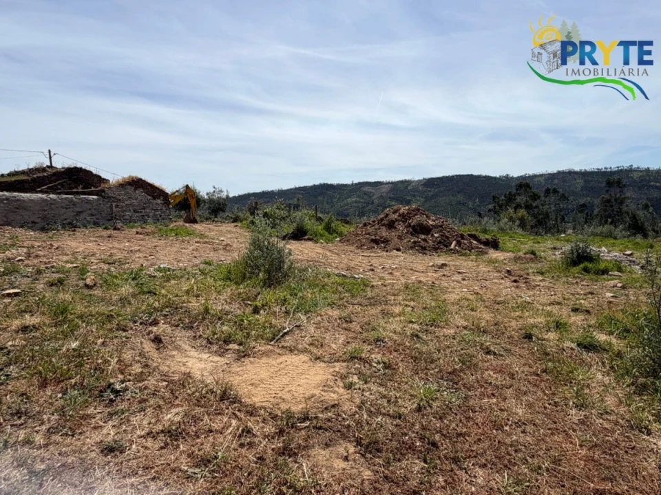 Moradia T3 para Venda em Sertã Foto 36