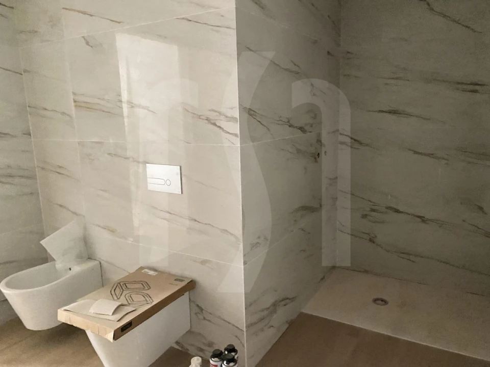 Apartamento T1 para Venda em Ramalde Foto 11