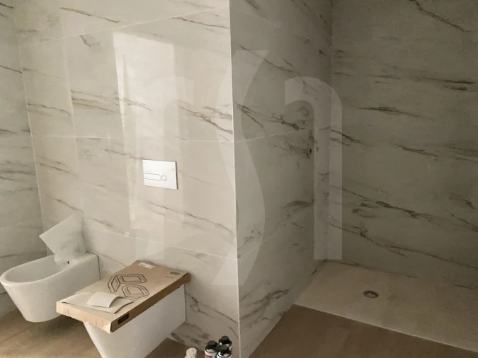 Apartamento T1 para Venda em Ramalde Foto 11