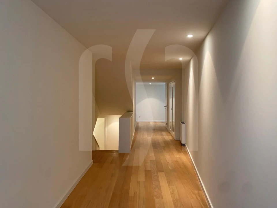 Apartamento T4 para Venda em Aldoar, Foz do Douro e Nevogilde Foto 8