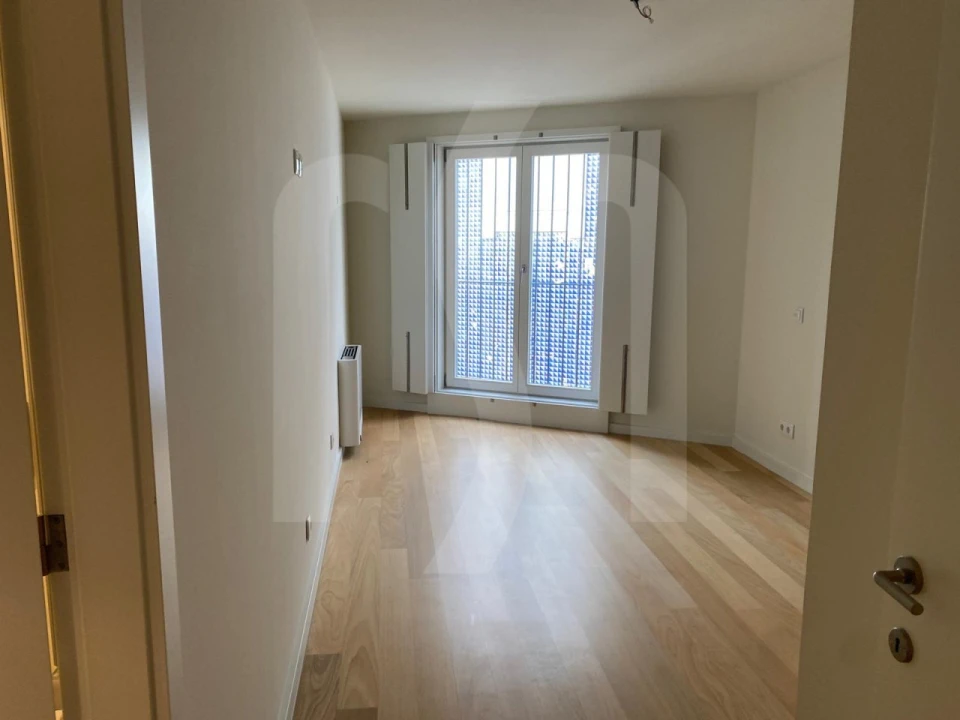 Apartamento T4 para Venda em Aldoar, Foz do Douro e Nevogilde Foto 13