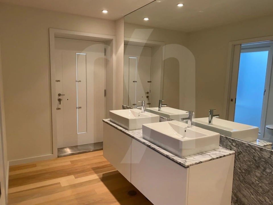 Apartamento T4 para Venda em Aldoar, Foz do Douro e Nevogilde Foto 15