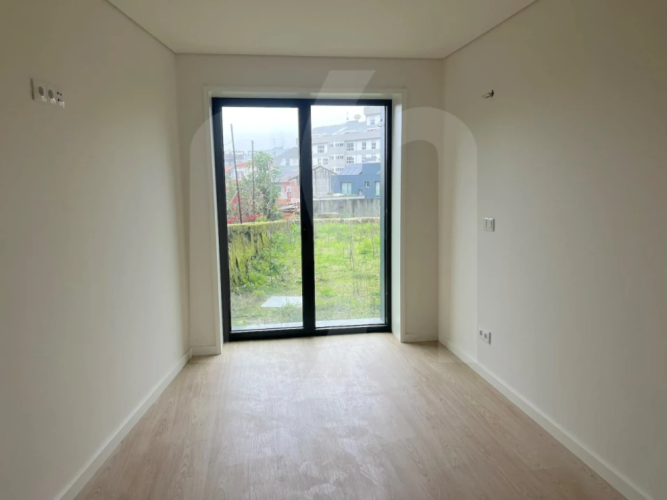 Apartamento T1 para Venda em Cedofeita, Santo Ildefonso, Sé, Miragaia, São Nicolau e Vitória Foto 11