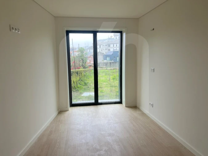 Apartamento T1 para Venda em Cedofeita, Santo Ildefonso, Sé, Miragaia, São Nicolau e Vitória Foto 11