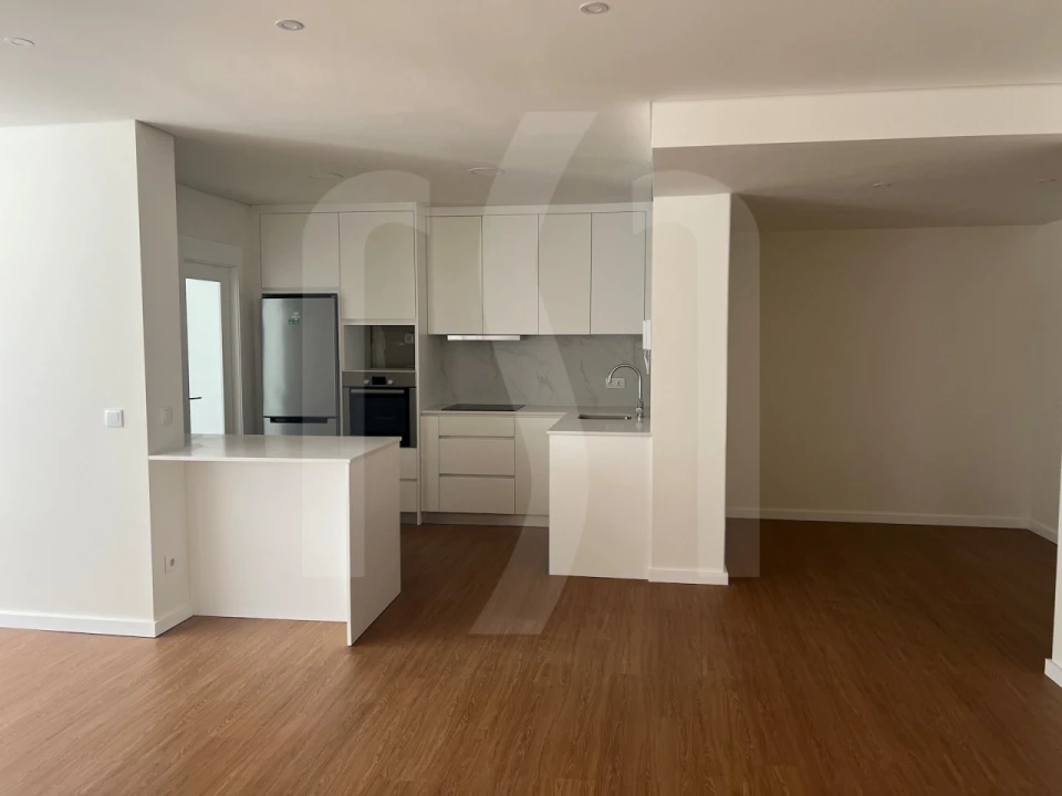 Apartamento T4 para Venda em Ramalde Foto 10