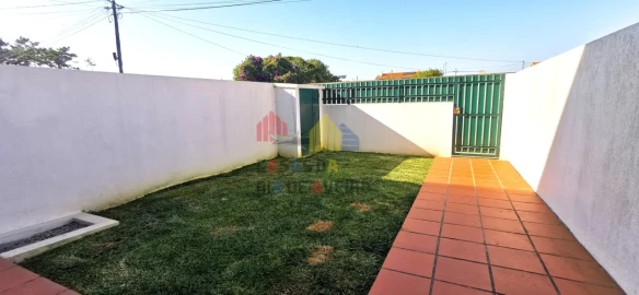 Moradia T3 para Venda em São Jacinto