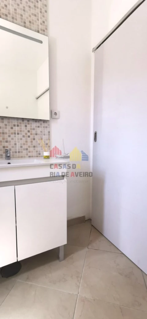 Moradia T3 para Venda em Bunheiro