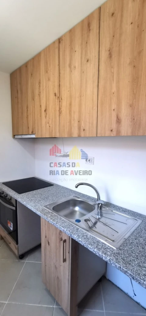 Moradia T3 para Venda em Bunheiro