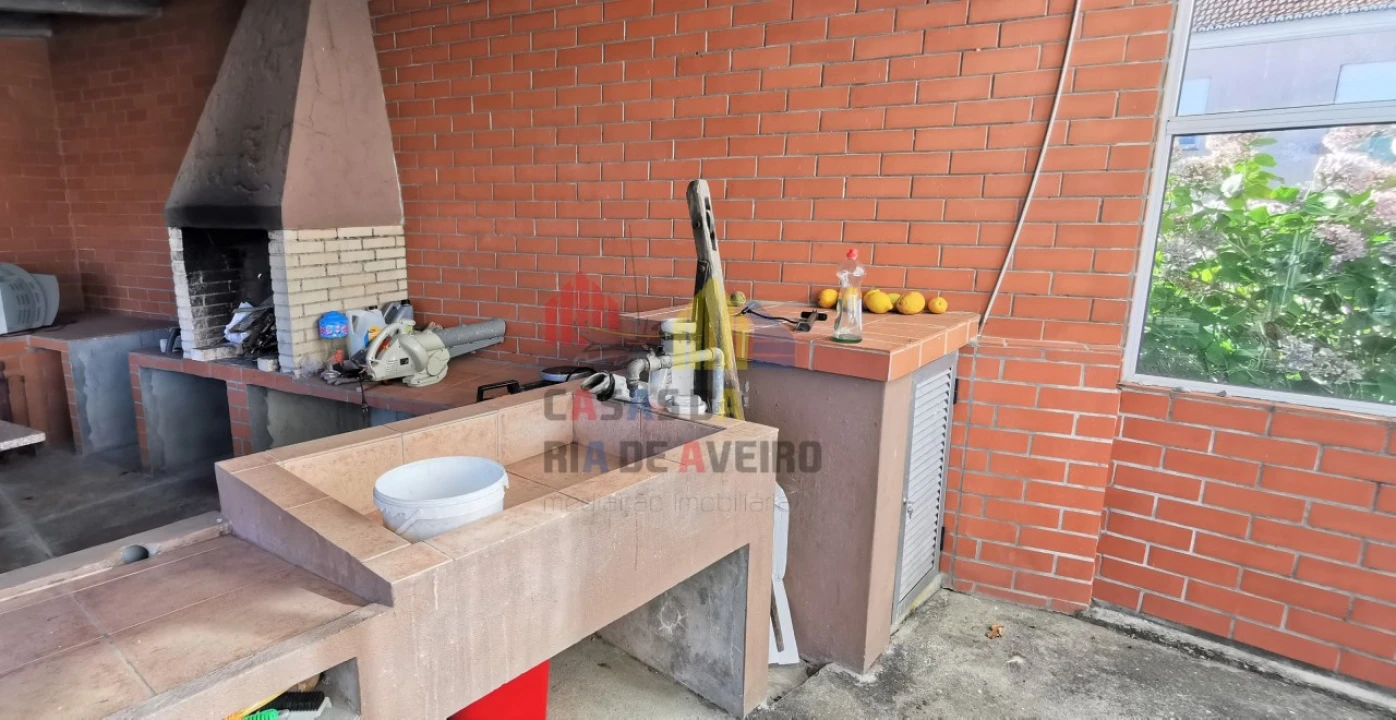 Moradia T4 para Venda em Monte Foto 3