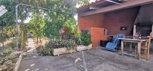 Moradia T4 para Venda em Monte